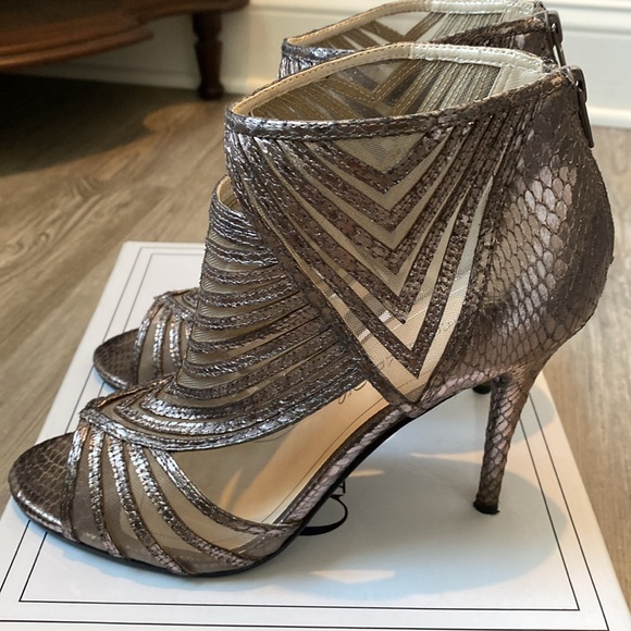 Caparros German Caged Heels, Mushroom Novelty color, Size 8.5M - Picture 3 of 9